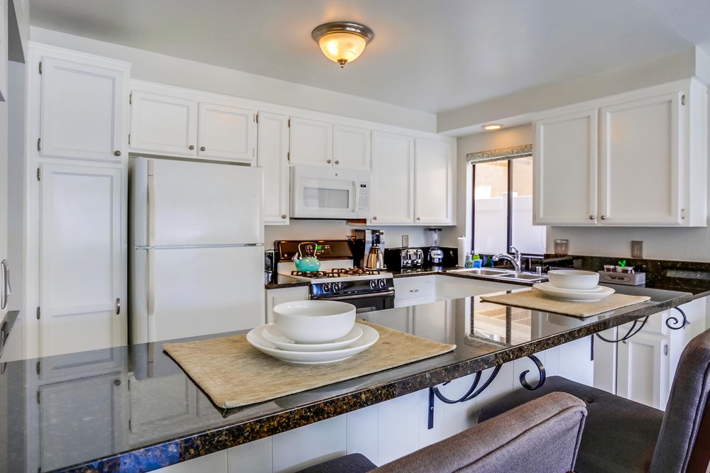Virtual tour photo 14 of 28 for 822 Santa Clara Pl