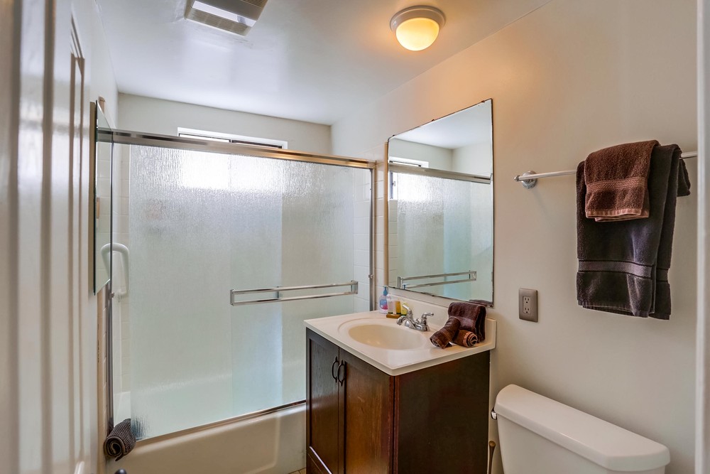 Virtual tour photo 27 of 28 for 822 Santa Clara Pl