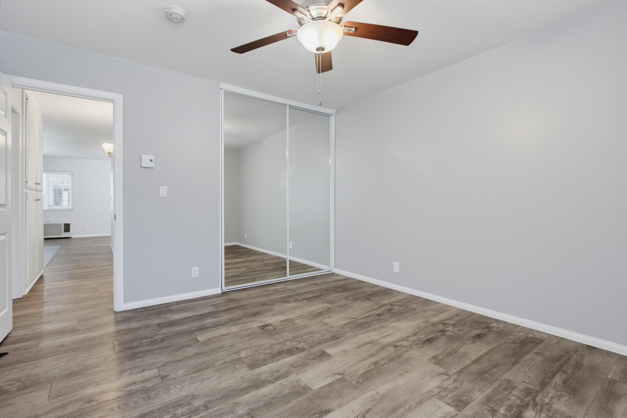 Virtual tour photo 19 of 39 for 8220 Vincetta Dr Unit 30
