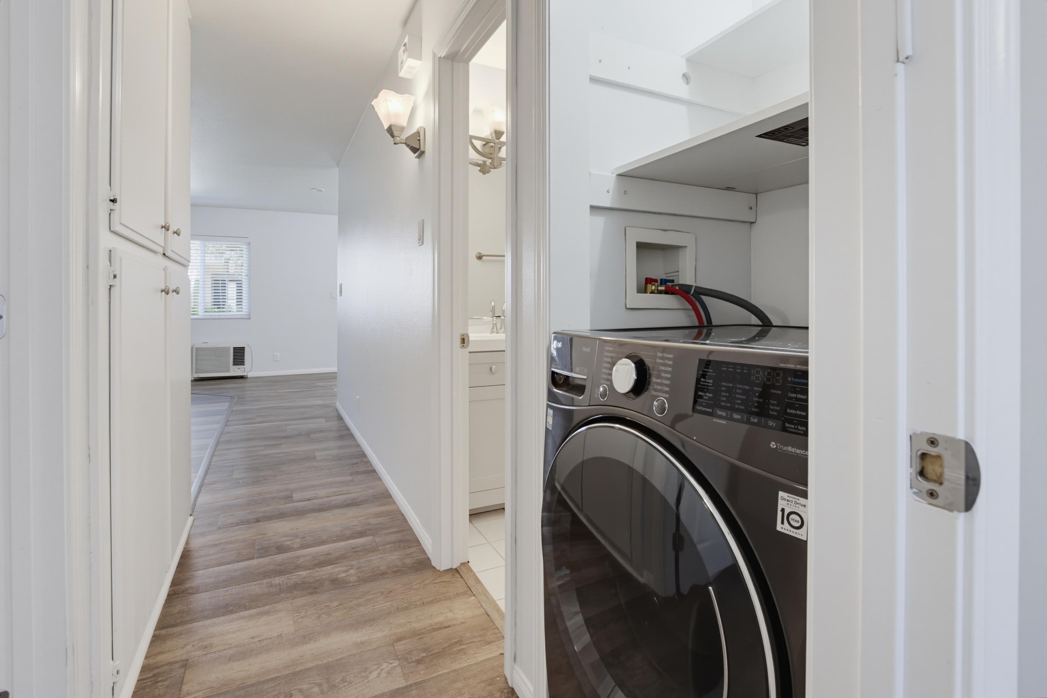 Virtual tour photo 21 of 39 for 8220 Vincetta Dr Unit 30