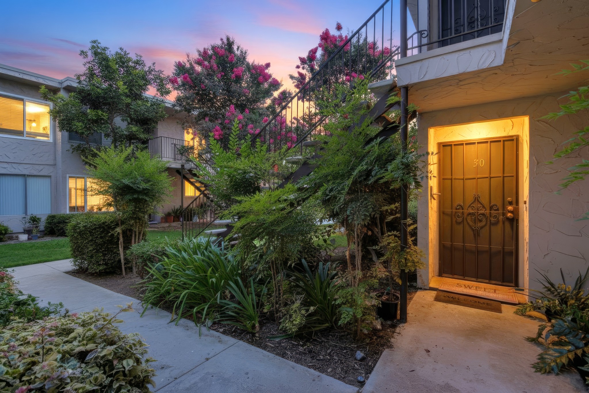 Virtual tour photo 39 of 39 for 8220 Vincetta Dr Unit 30