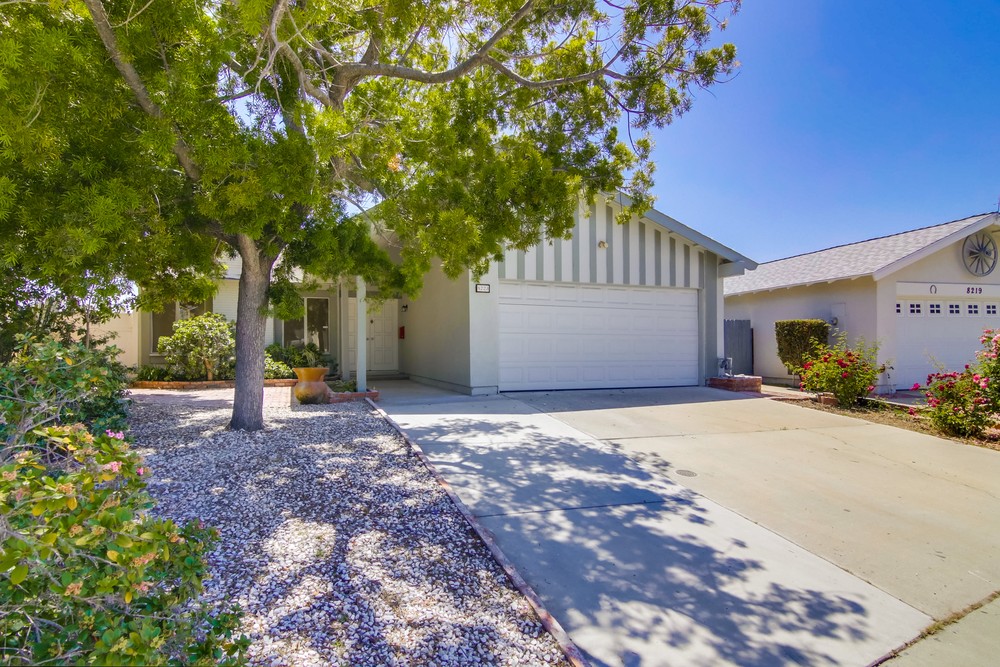 Virtual tour photo 1 of 49 for 8223 Calle Minas