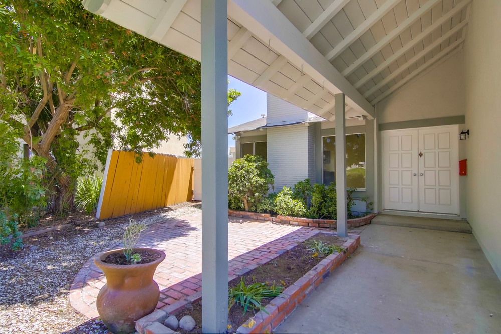 Virtual tour photo 5 of 49 for 8223 Calle Minas