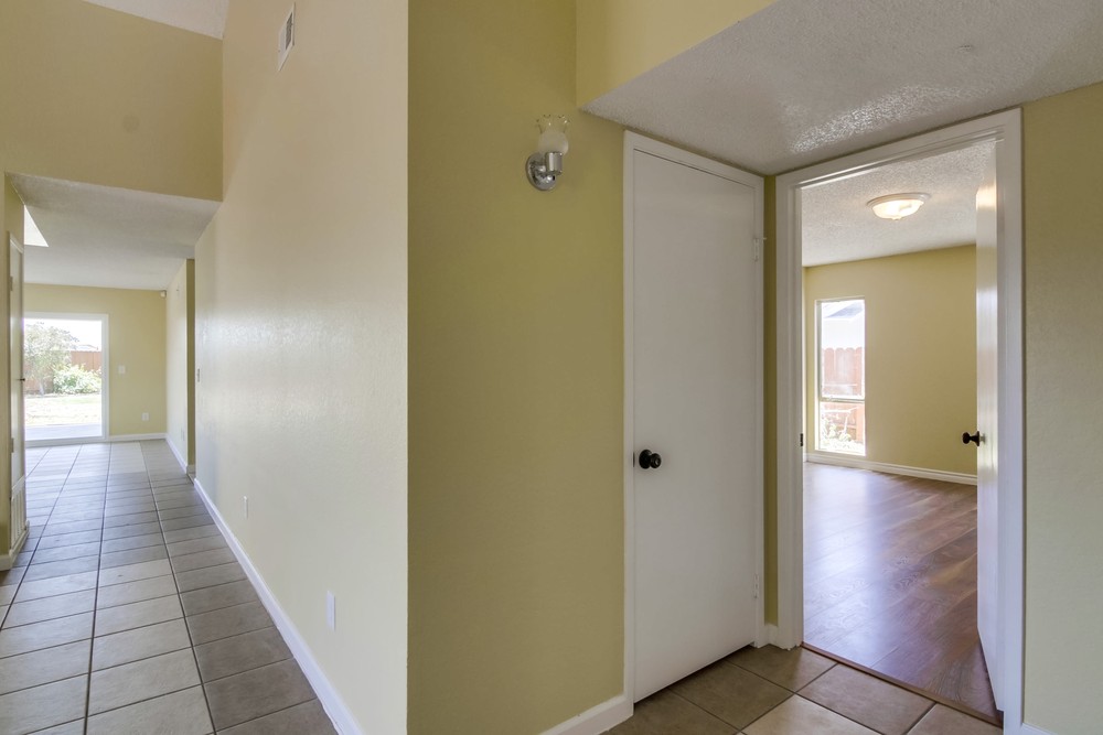 Virtual tour photo 23 of 49 for 8223 Calle Minas