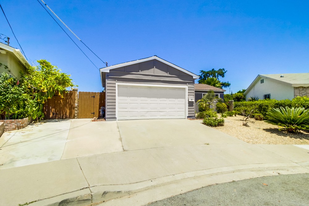 Virtual tour photo 4 of 47 for 8224 Harton Pl