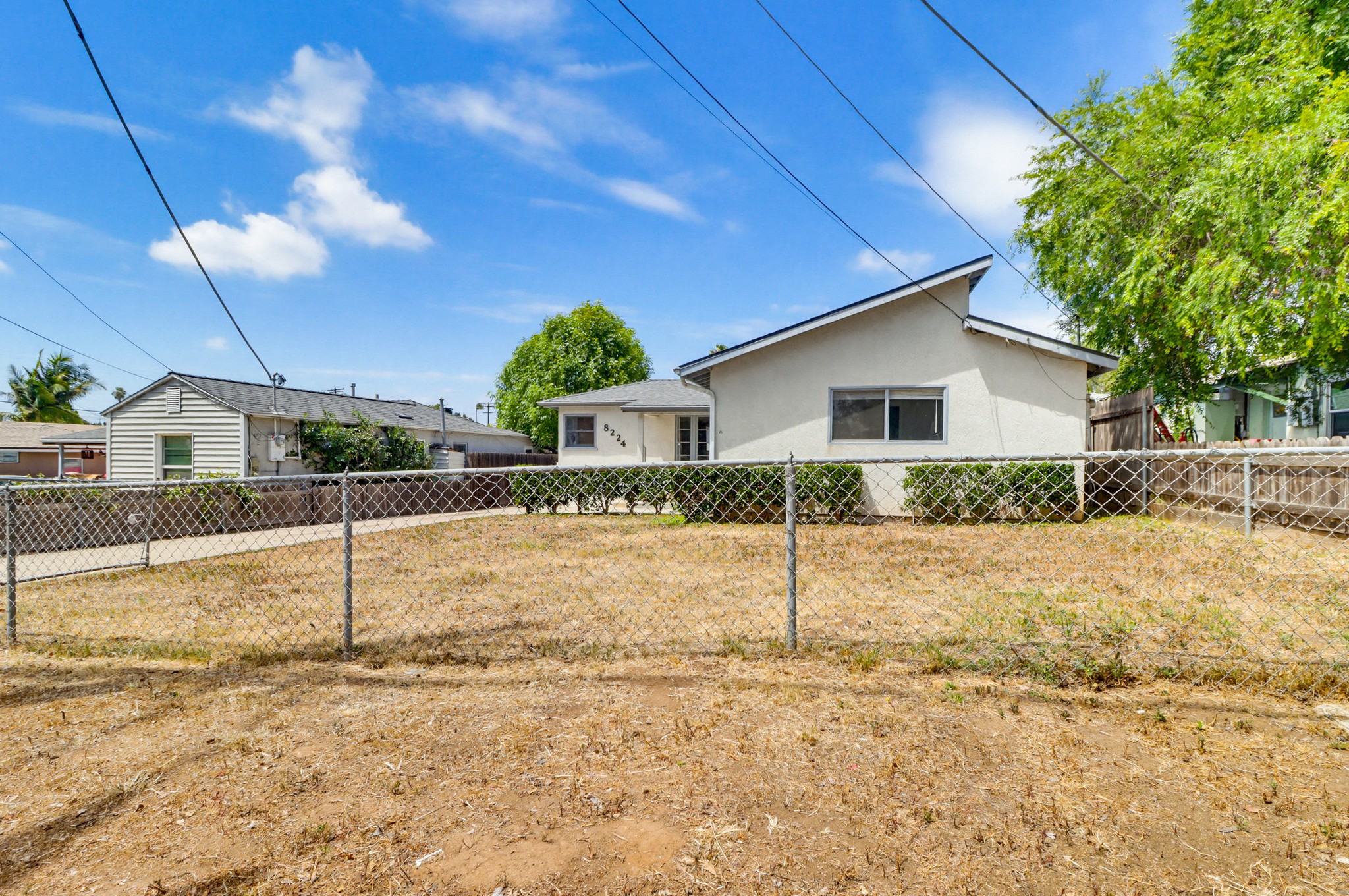 Virtual tour photo 3 of 51 for 8224 Mt Vernon St