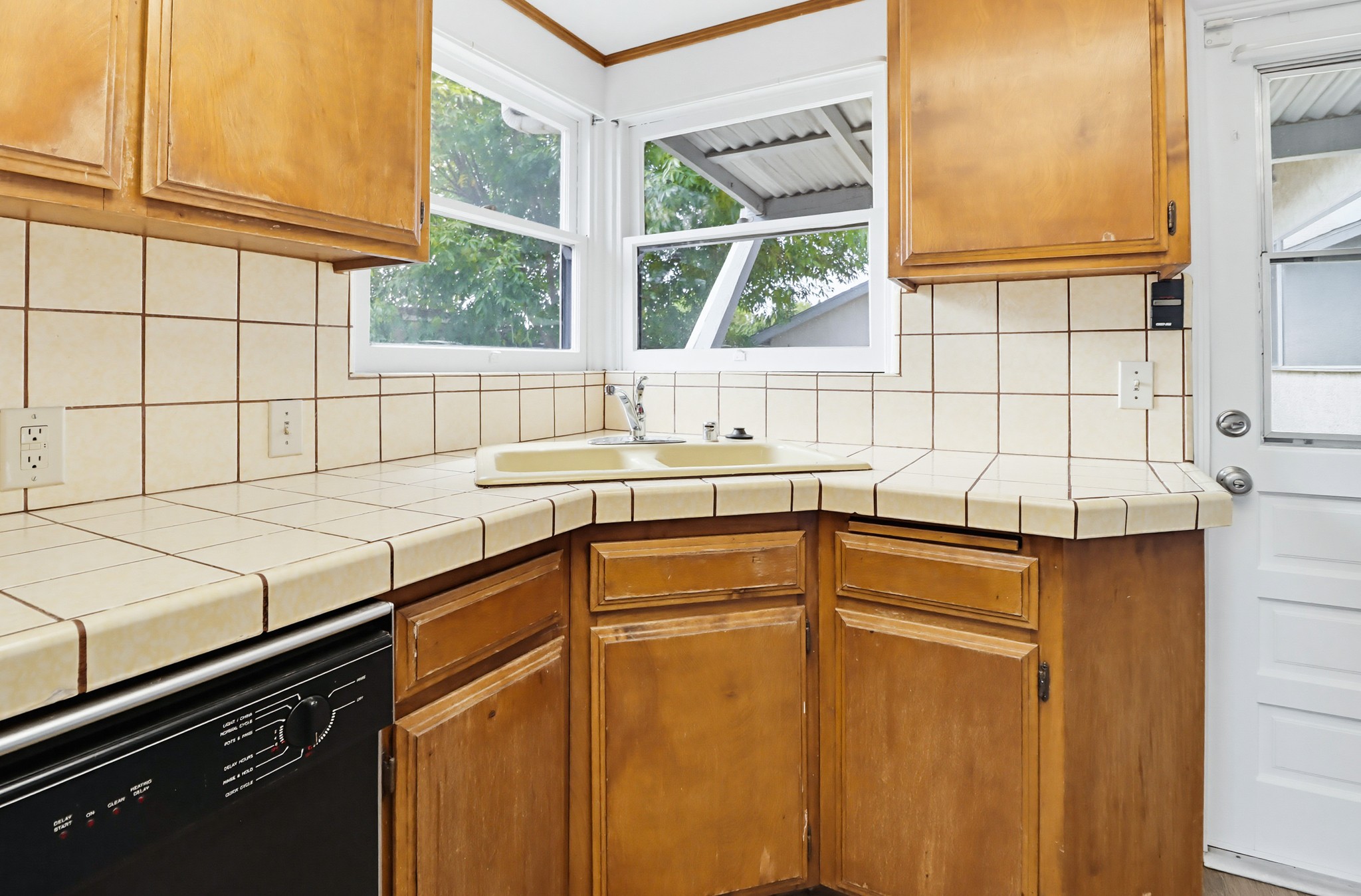 Virtual tour photo 20 of 51 for 8224 Mt Vernon St