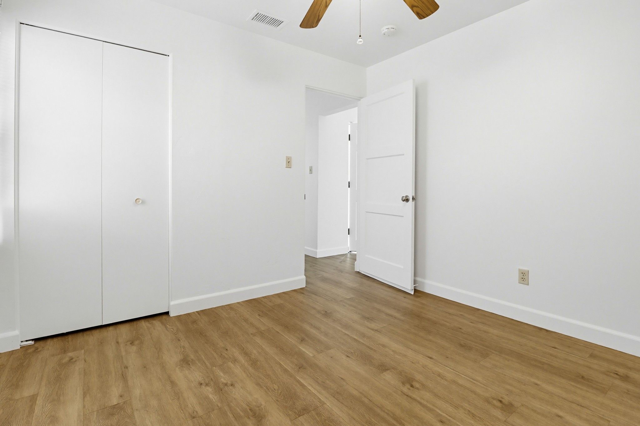 Virtual tour photo 30 of 51 for 8224 Mt Vernon St