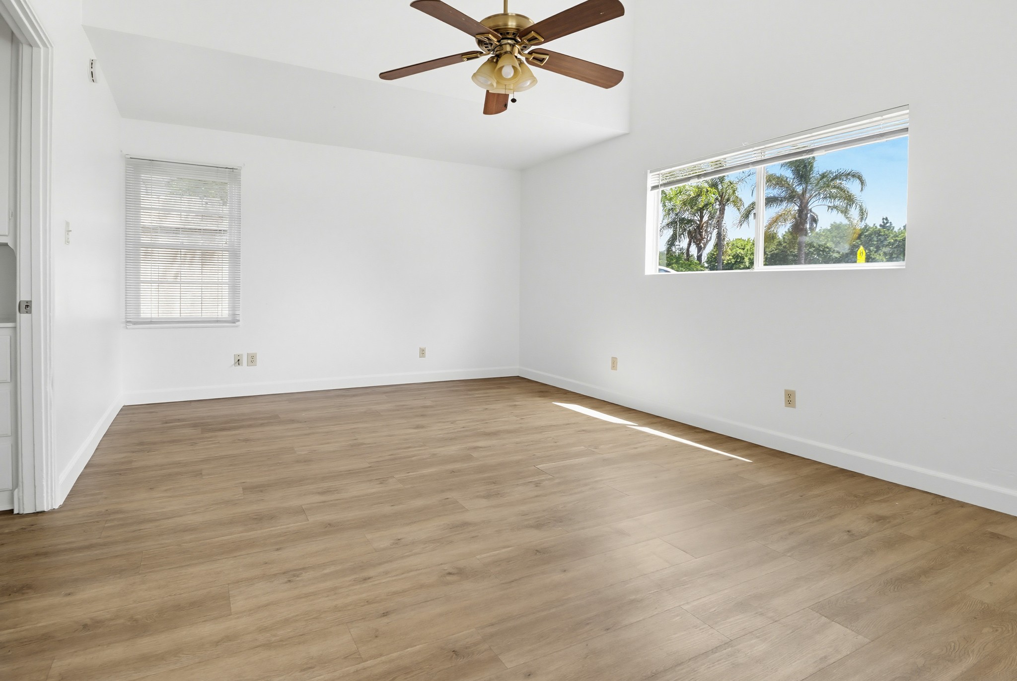 Virtual tour photo 33 of 51 for 8224 Mt Vernon St
