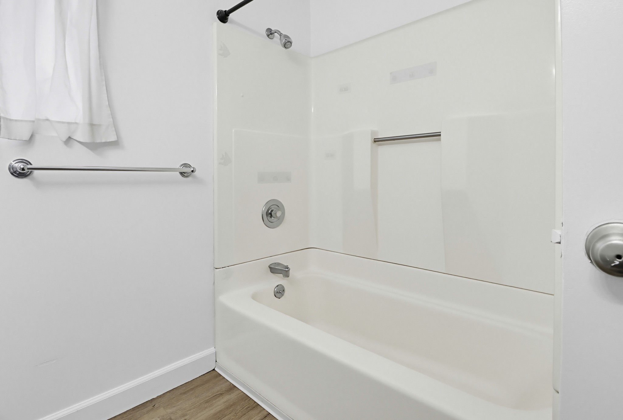 Virtual tour photo 37 of 51 for 8224 Mt Vernon St