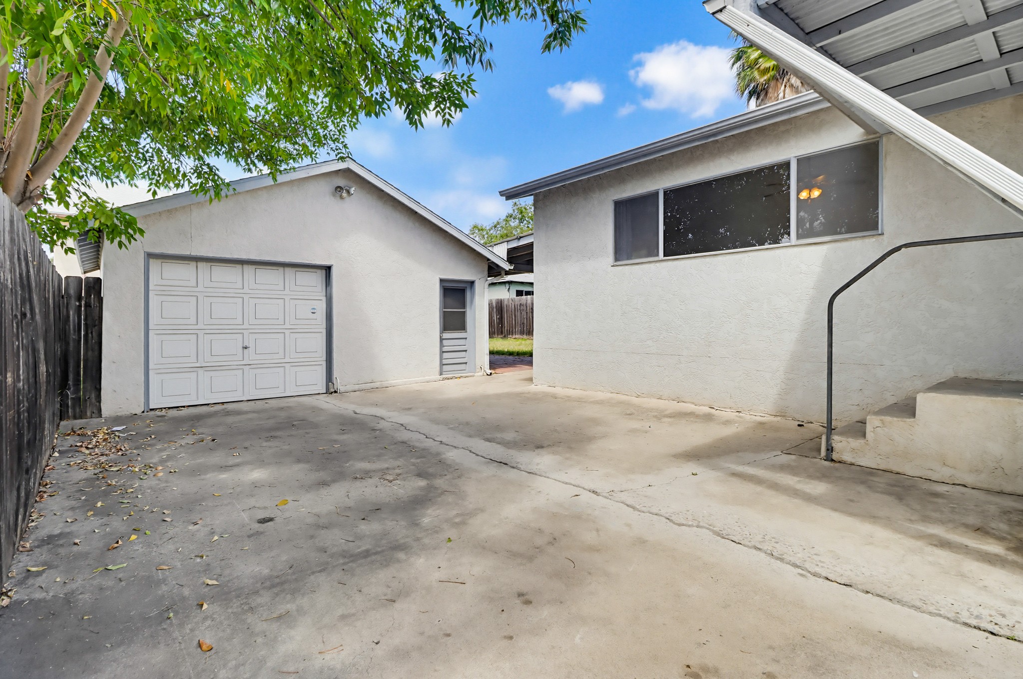 Virtual tour photo 42 of 51 for 8224 Mt Vernon St