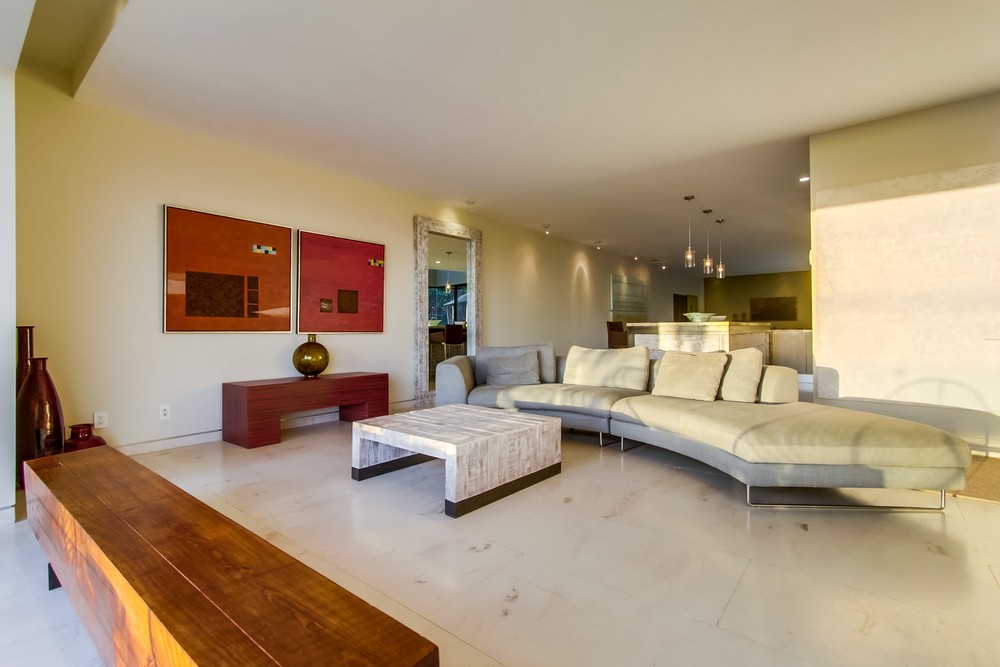 Virtual tour photo 18 of 102 for 823 Cornish Dr