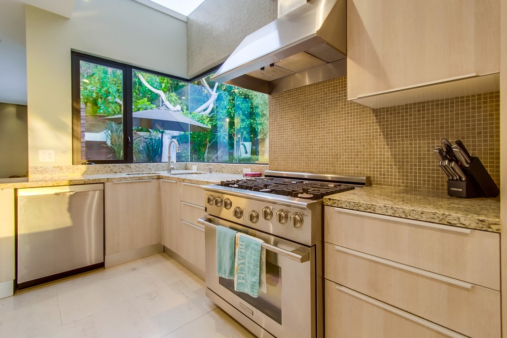 Virtual tour photo 23 of 102 for 823 Cornish Dr