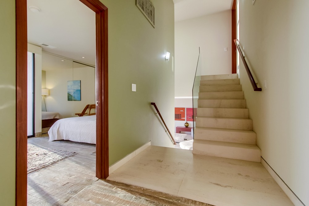 Virtual tour photo 36 of 102 for 823 Cornish Dr