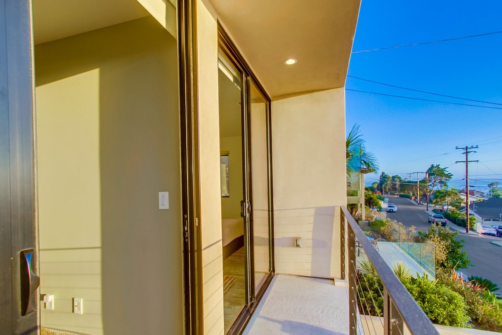 Virtual tour photo 73 of 102 for 823 Cornish Dr