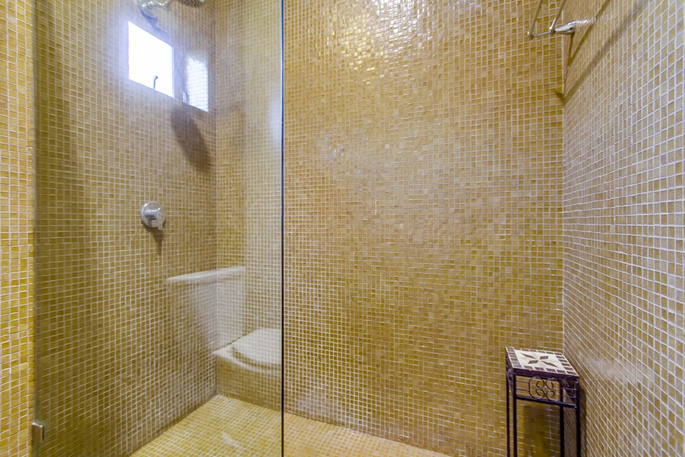Virtual tour photo 77 of 102 for 823 Cornish Dr