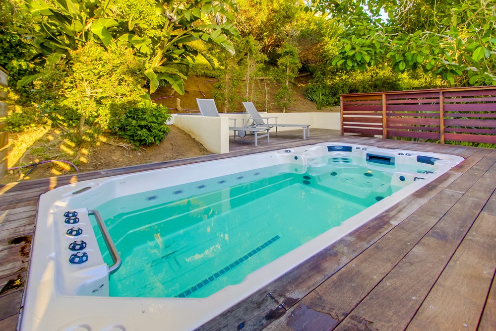 Virtual tour photo 95 of 102 for 823 Cornish Dr