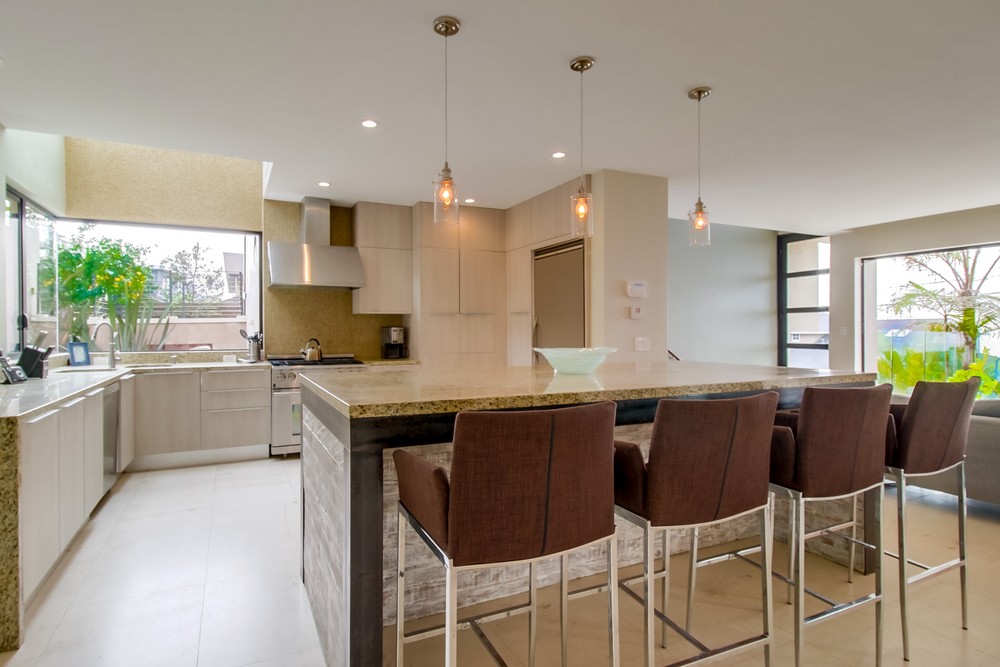 Virtual tour photo 17 of 58 for 823 Cornish Dr