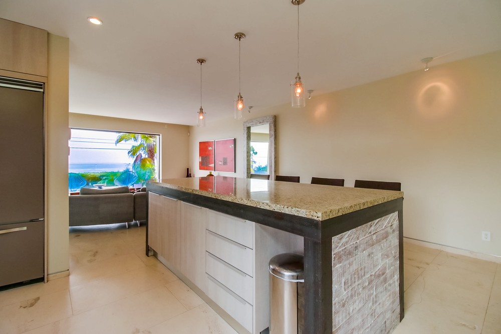 Virtual tour photo 19 of 58 for 823 Cornish Dr