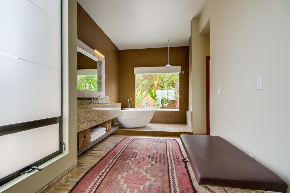 Virtual tour photo 33 of 58 for 823 Cornish Dr