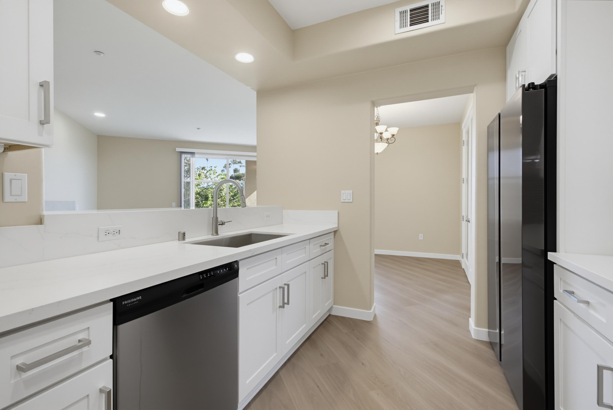 Virtual tour photo 9 of 50 for 823 Kalpati Cir Unit 201