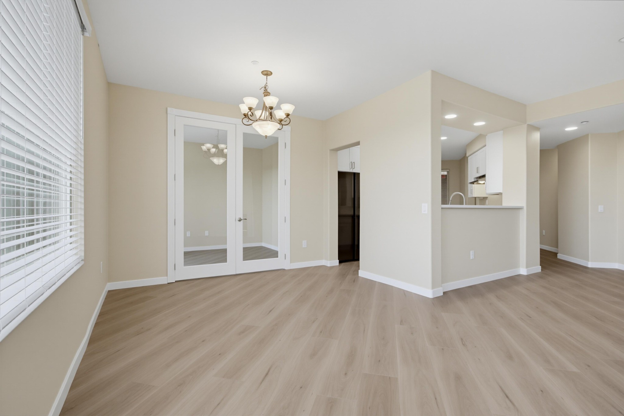 Virtual tour photo 18 of 50 for 823 Kalpati Cir Unit 201