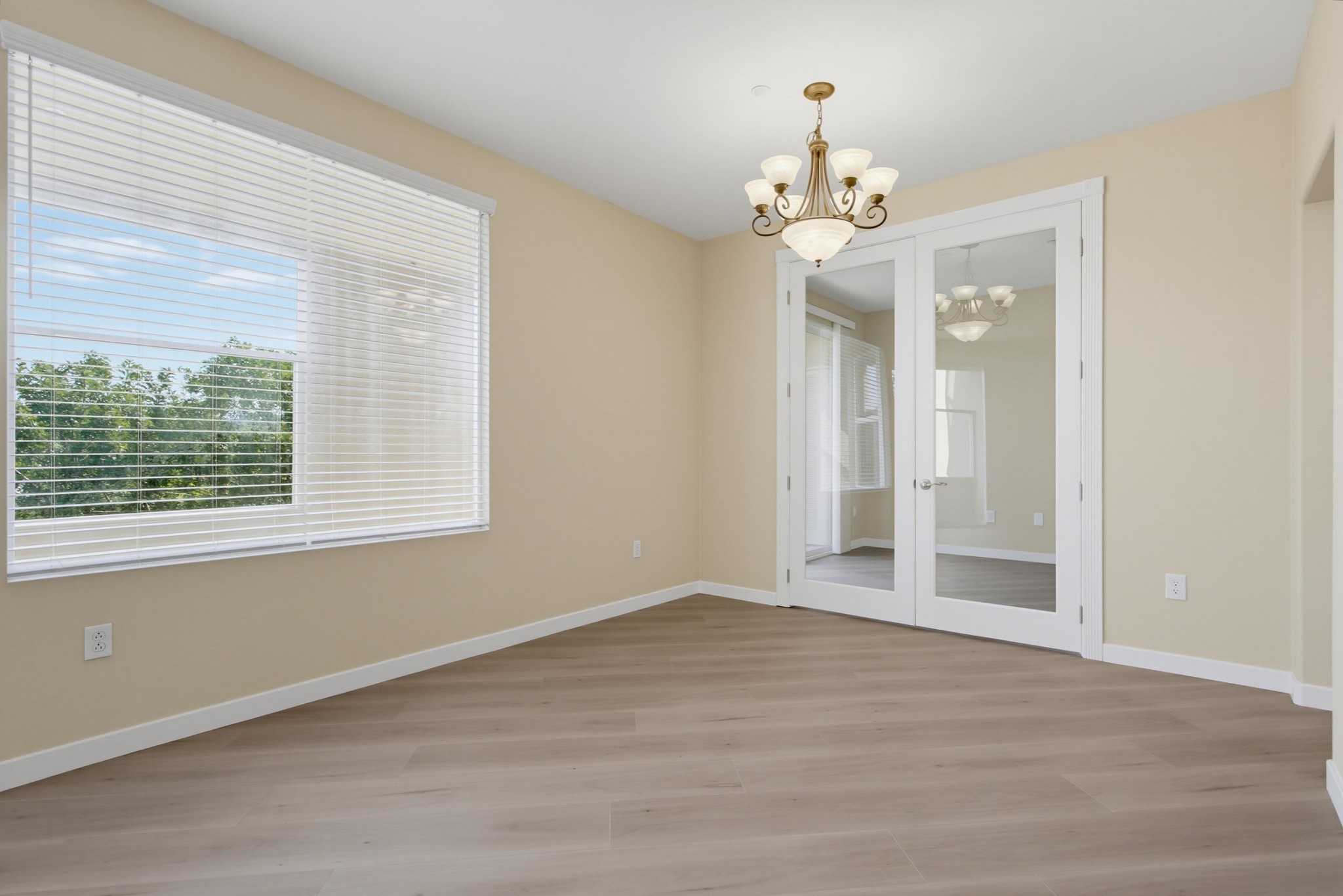 Virtual tour photo 19 of 50 for 823 Kalpati Cir Unit 201