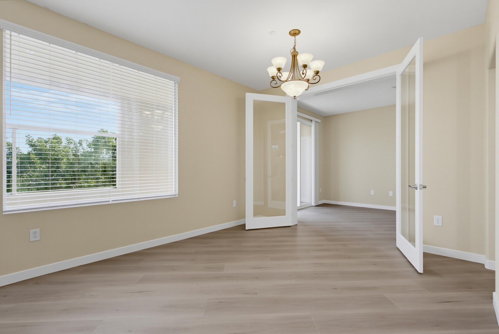 Virtual tour photo 22 of 50 for 823 Kalpati Cir Unit 201