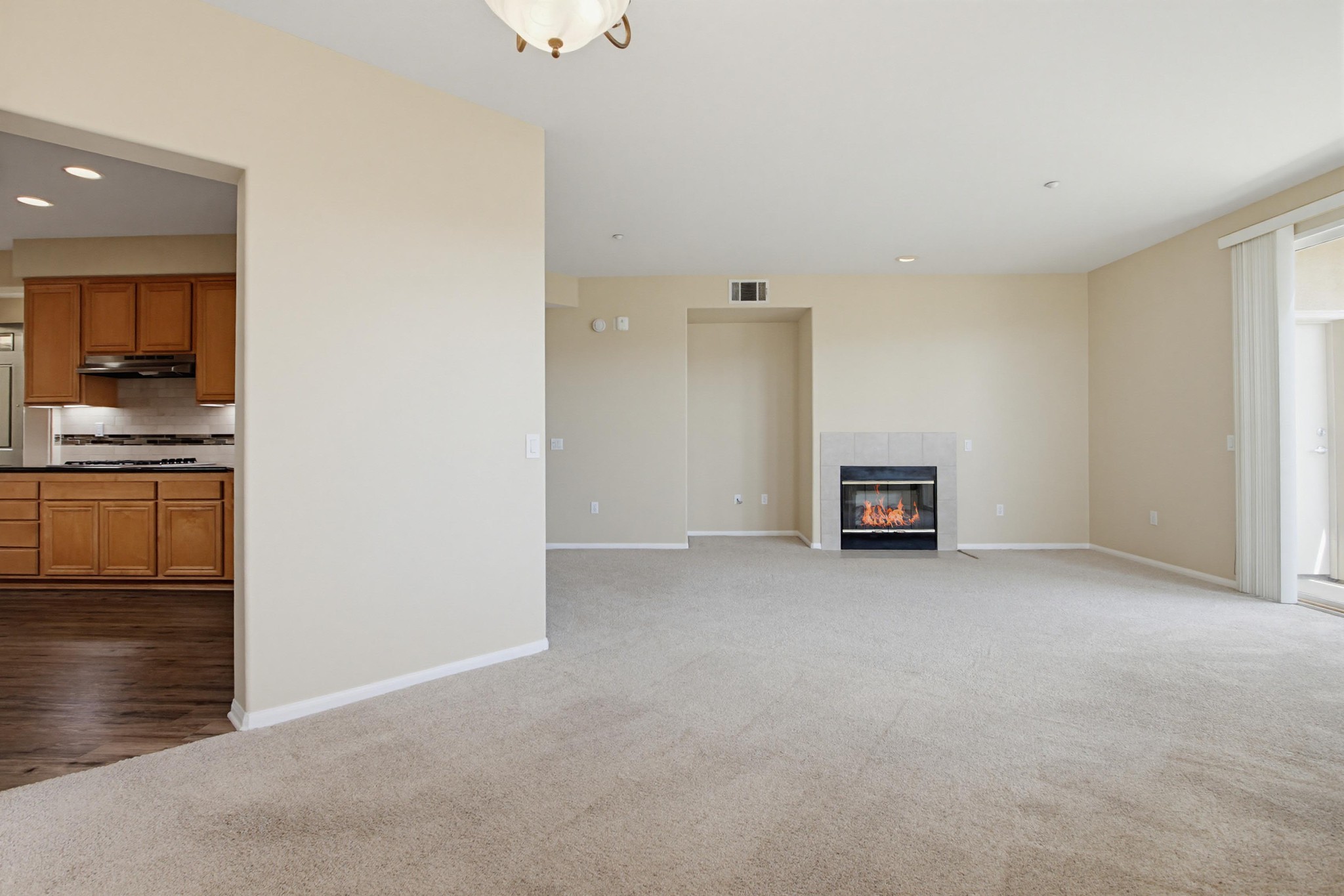 Virtual tour photo 11 of 57 for 823 Kalpati Cir Unit 201