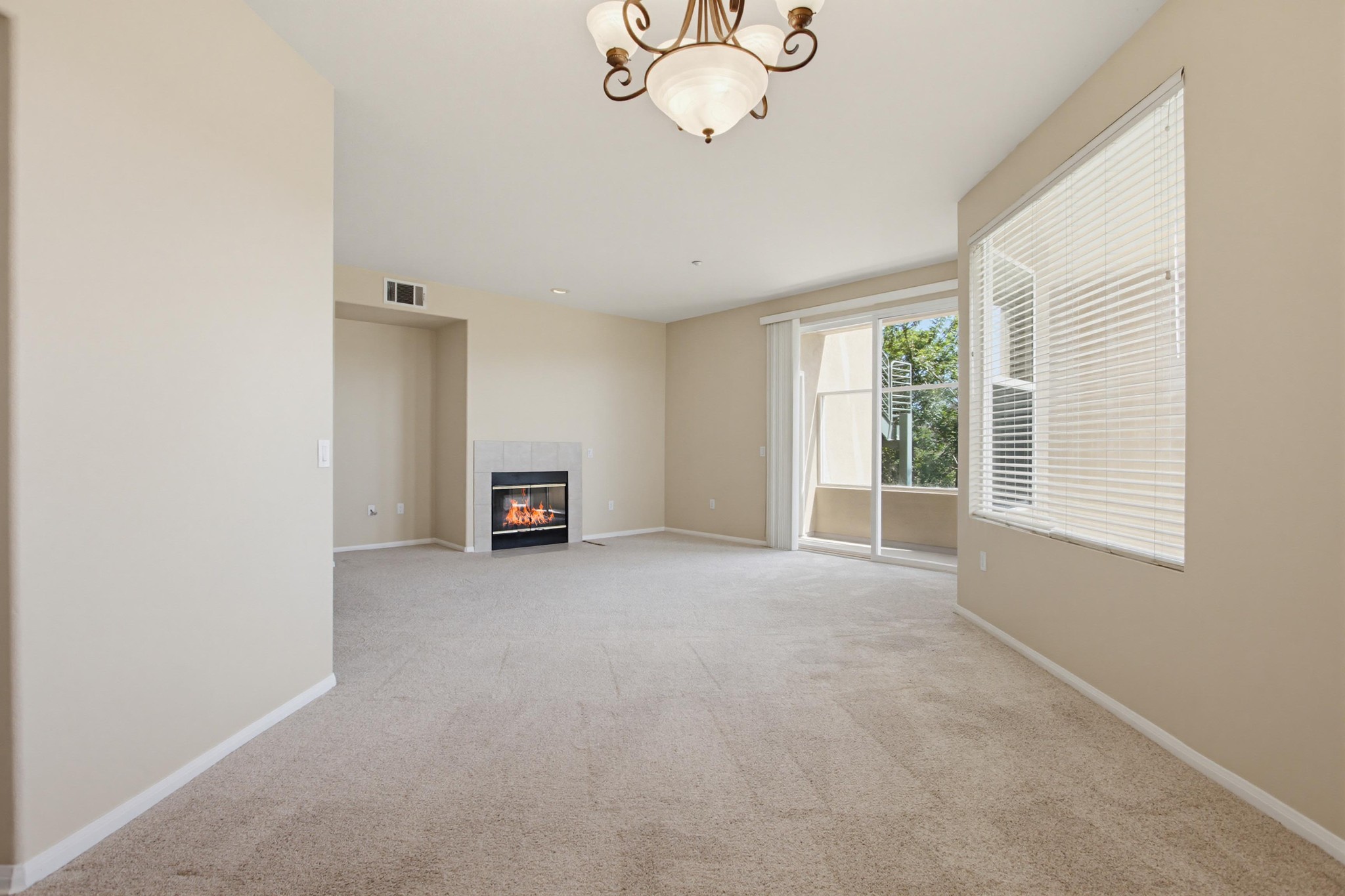 Virtual tour photo 12 of 57 for 823 Kalpati Cir Unit 201