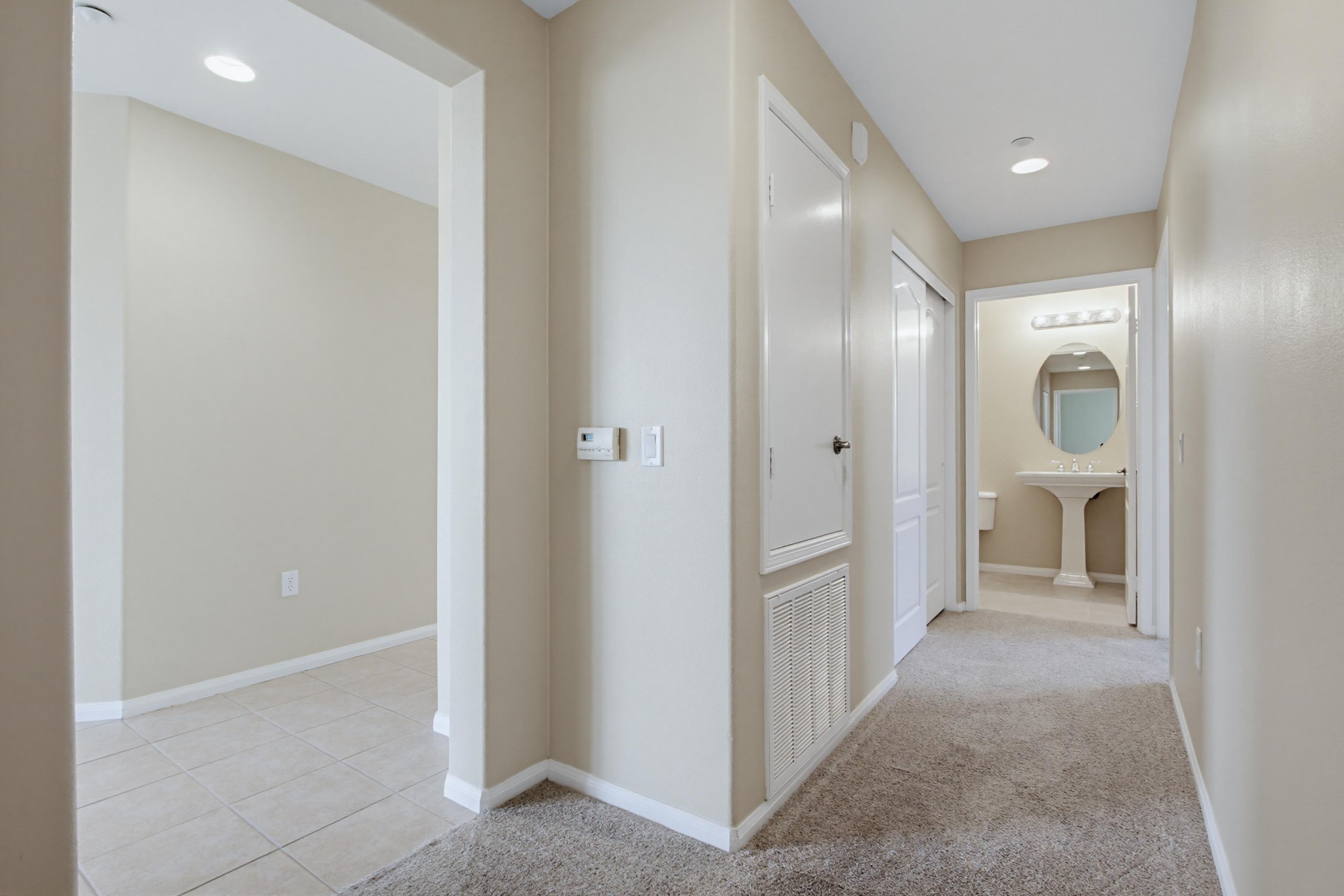 Virtual tour photo 25 of 57 for 823 Kalpati Cir Unit 201