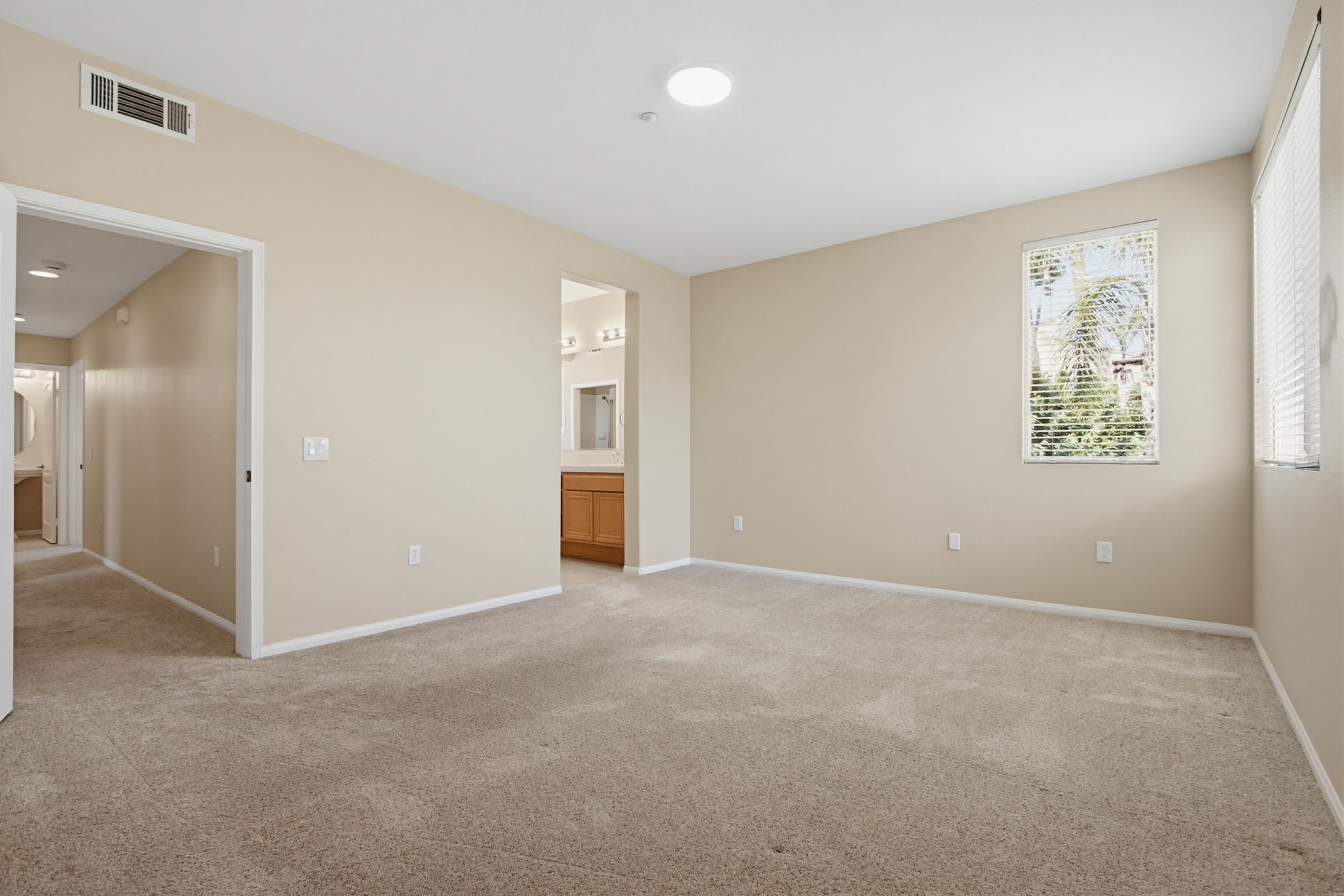 Virtual tour photo 37 of 57 for 823 Kalpati Cir Unit 201