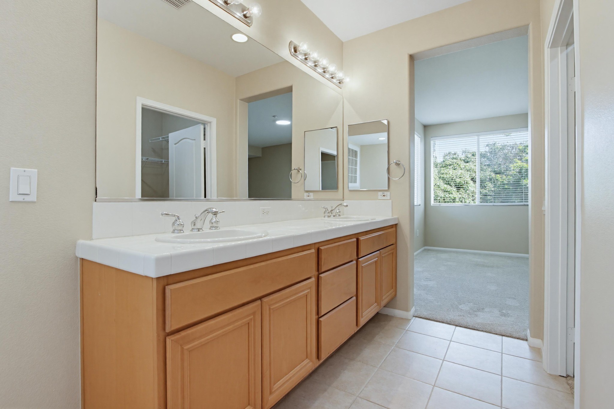 Virtual tour photo 41 of 57 for 823 Kalpati Cir Unit 201
