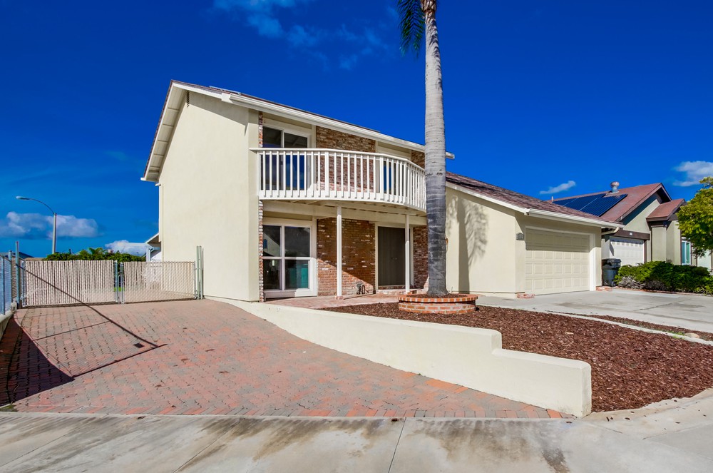 Virtual tour photo 1 of 47 for 8232 Santa Arminta Ave