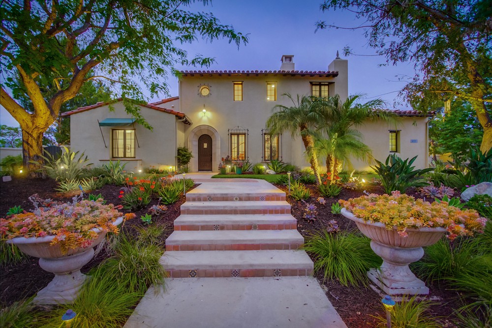 Virtual tour photo 8 of 170 for 8232 The Landing Way