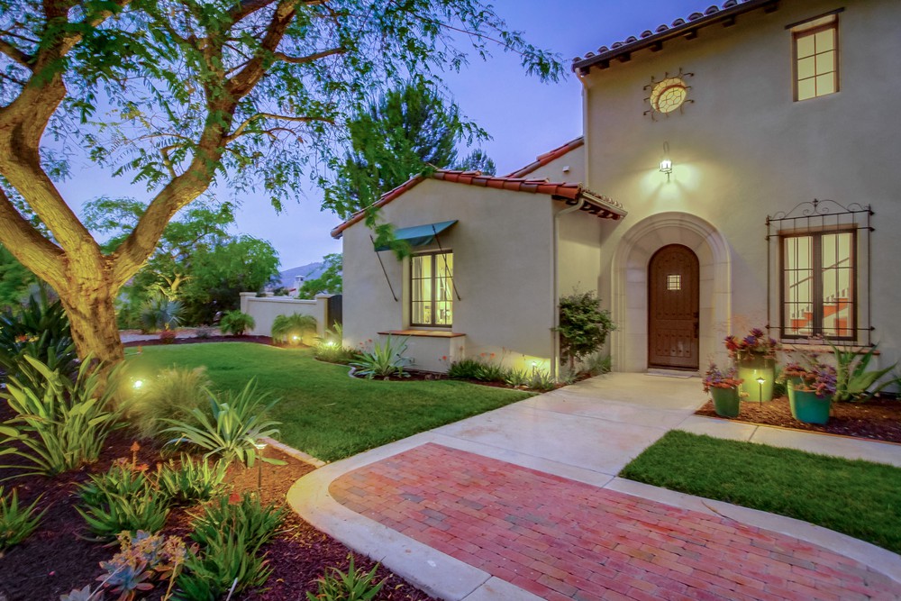 Virtual tour photo 9 of 170 for 8232 The Landing Way