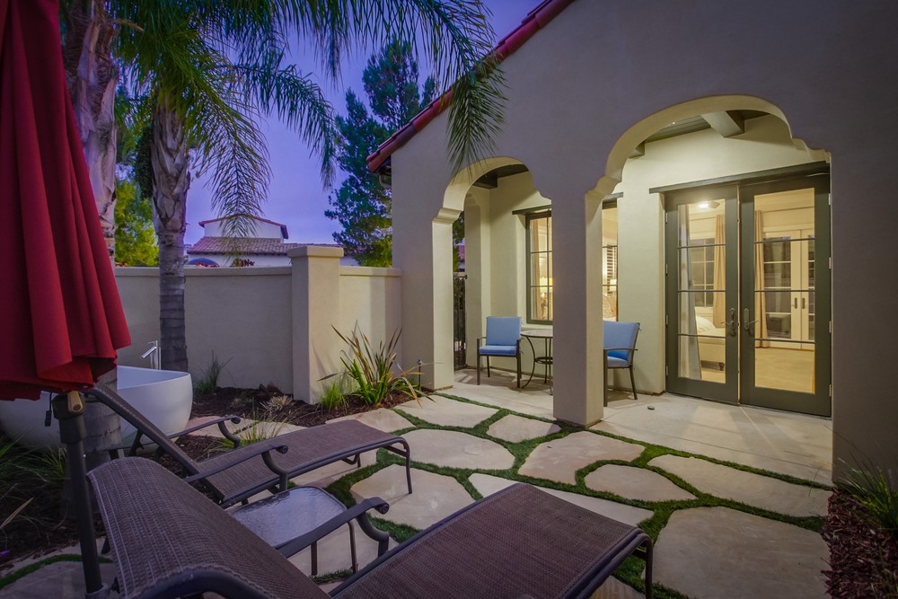 Virtual tour photo 15 of 170 for 8232 The Landing Way
