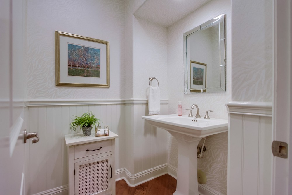 Virtual tour photo 69 of 170 for 8232 The Landing Way