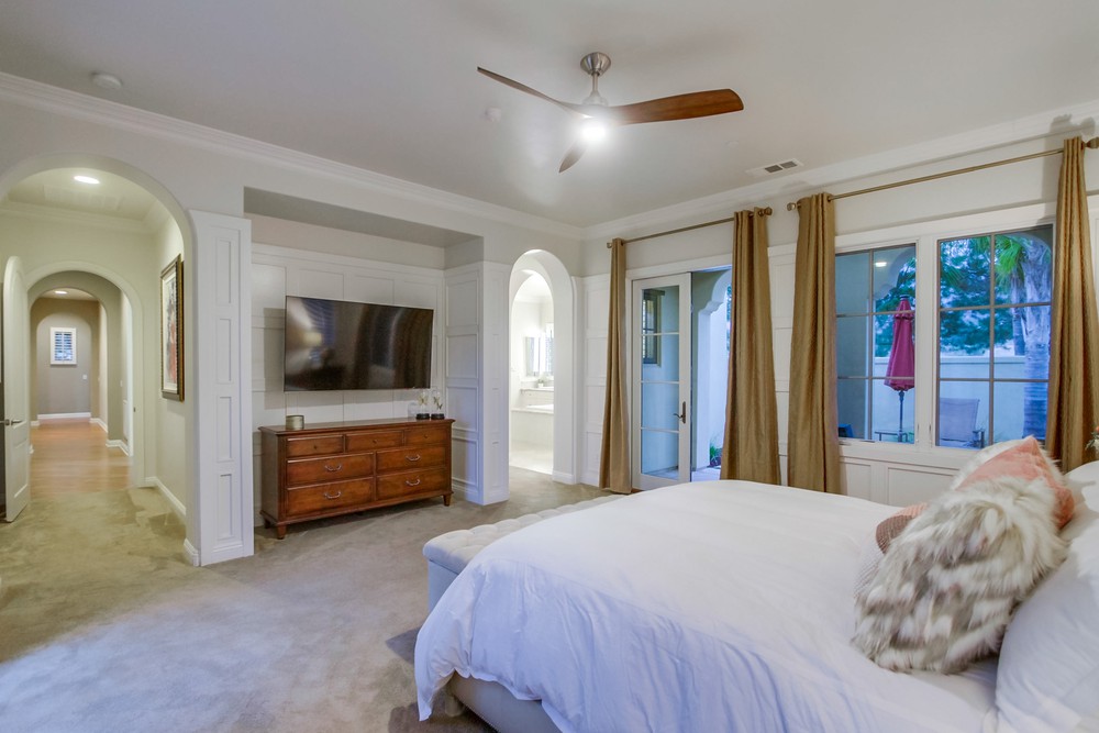 Virtual tour photo 79 of 170 for 8232 The Landing Way