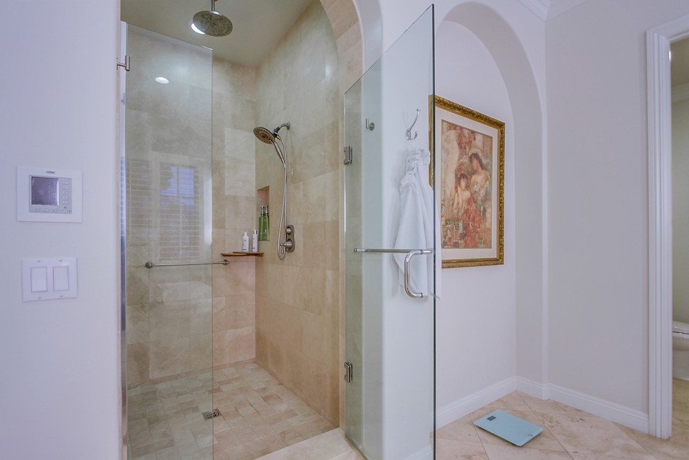 Virtual tour photo 86 of 170 for 8232 The Landing Way