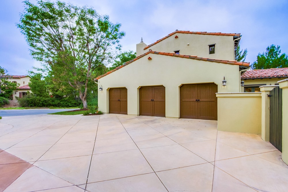 Virtual tour photo 115 of 170 for 8232 The Landing Way