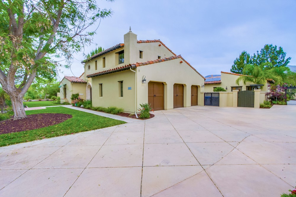 Virtual tour photo 116 of 170 for 8232 The Landing Way