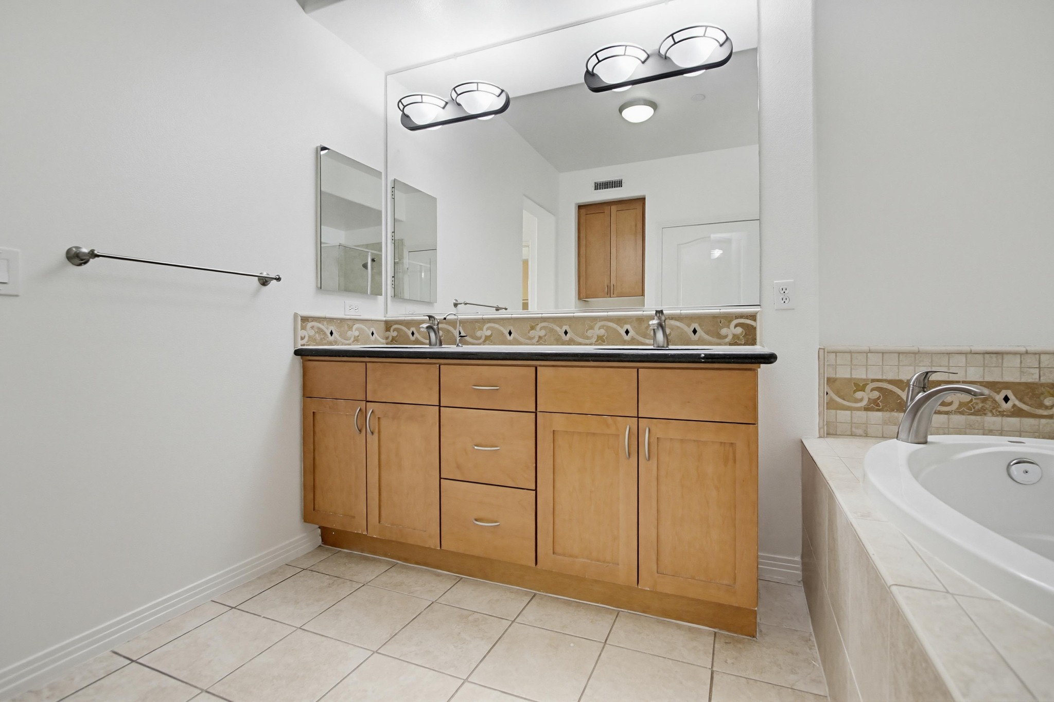 Virtual tour photo 33 of 50 for 8233 Station Village Ln UNIT 2304