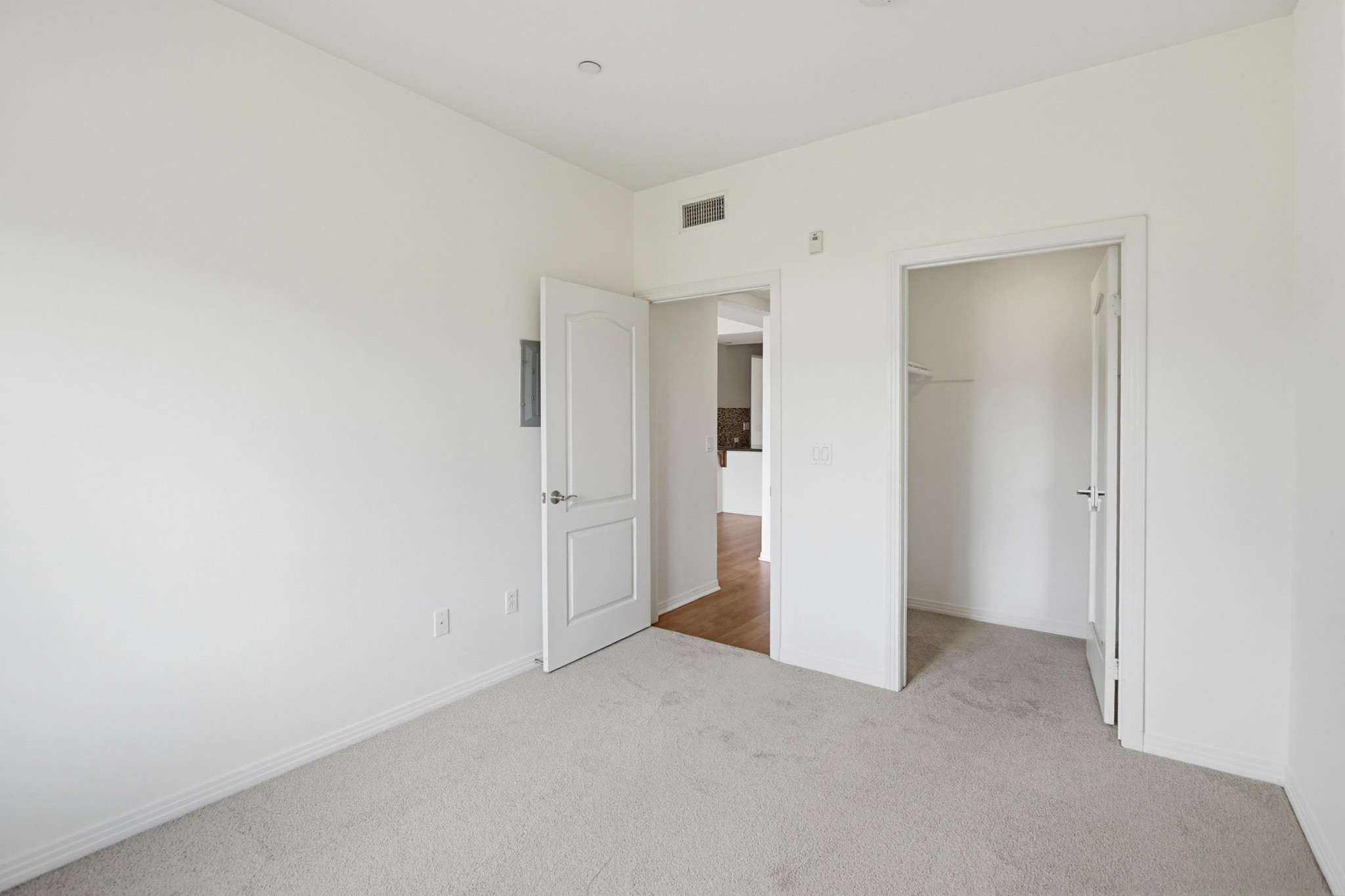 Virtual tour photo 39 of 50 for 8233 Station Village Ln UNIT 2304