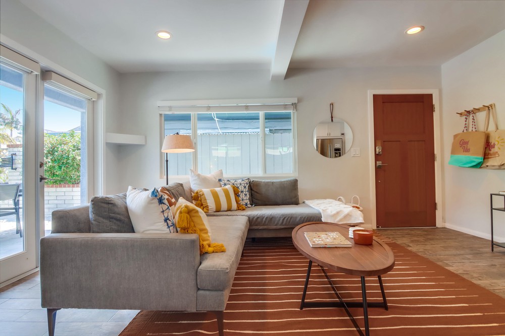 Virtual tour photo 7 of 53 for 824 Anacapa Ct