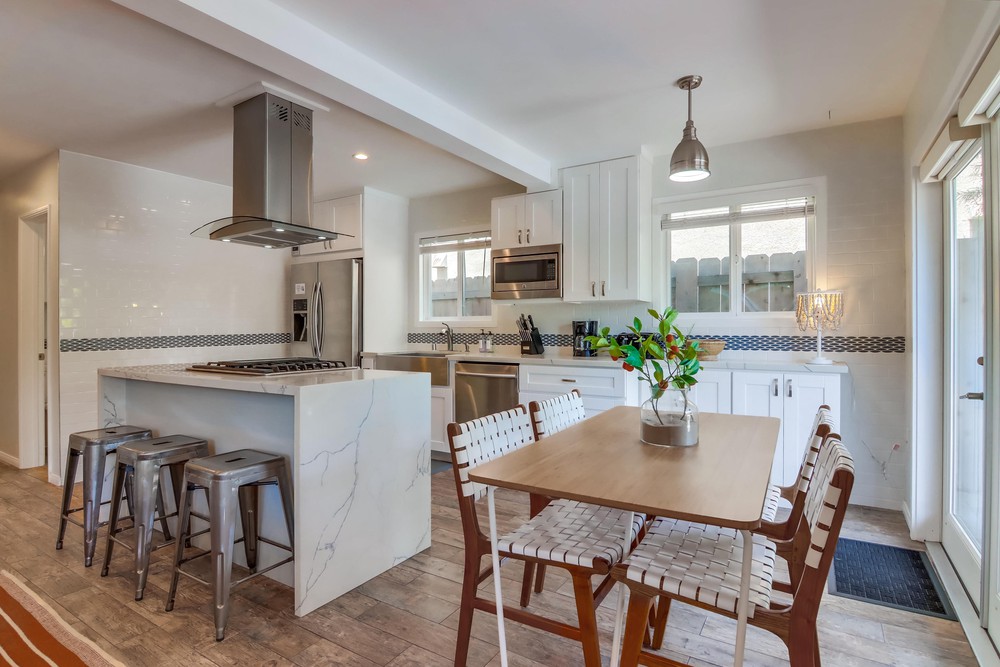 Virtual tour photo 12 of 53 for 824 Anacapa Ct