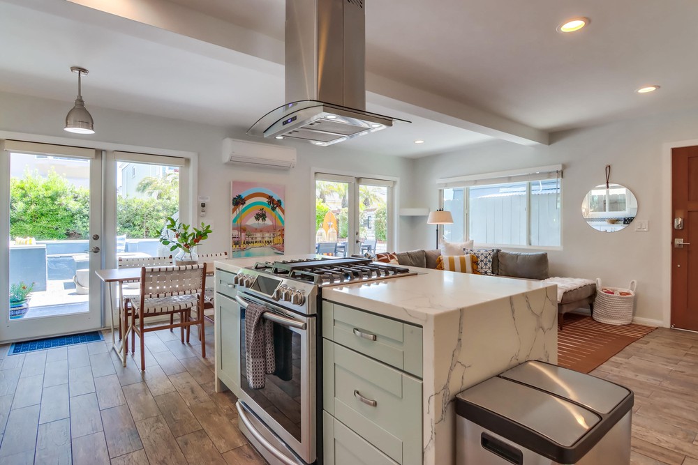 Virtual tour photo 20 of 53 for 824 Anacapa Ct