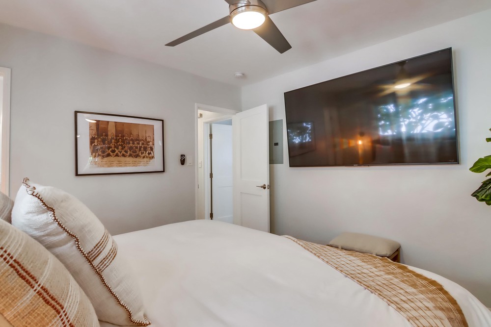 Virtual tour photo 31 of 53 for 824 Anacapa Ct