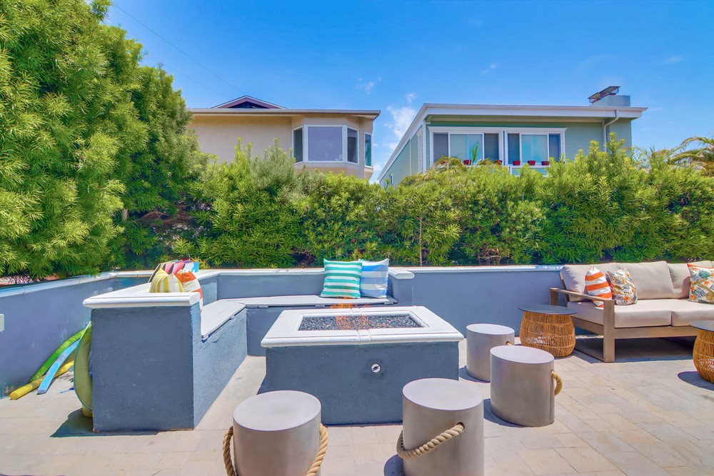Virtual tour photo 46 of 53 for 824 Anacapa Ct