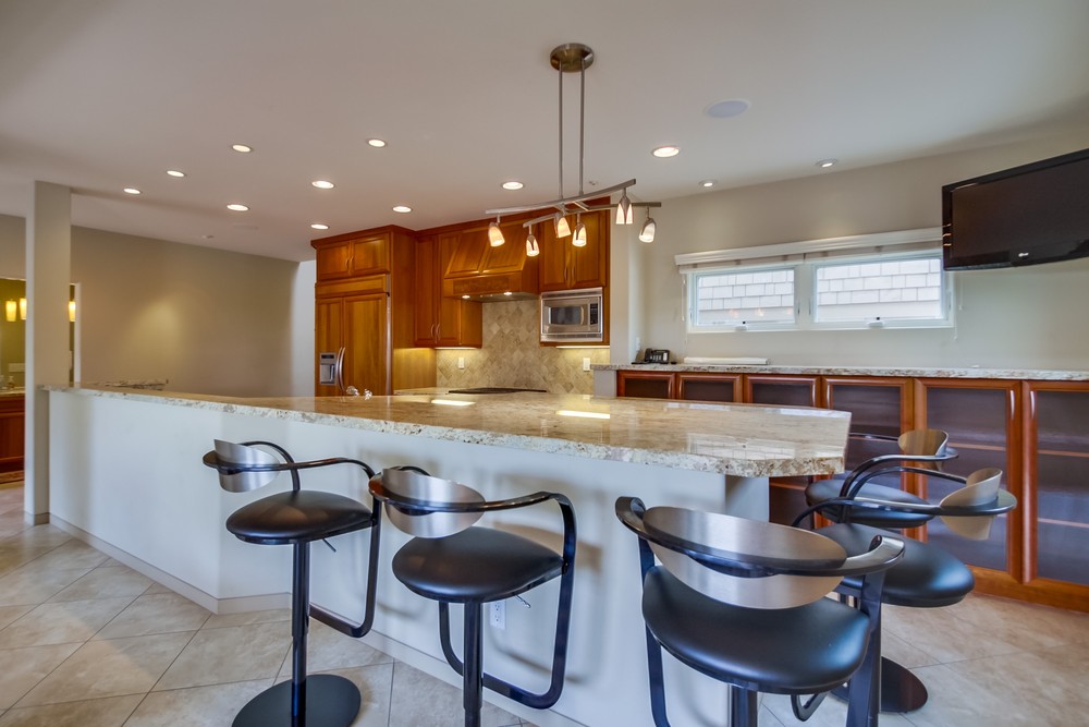 Virtual tour photo 14 of 69 for 824 Cohasset Ct